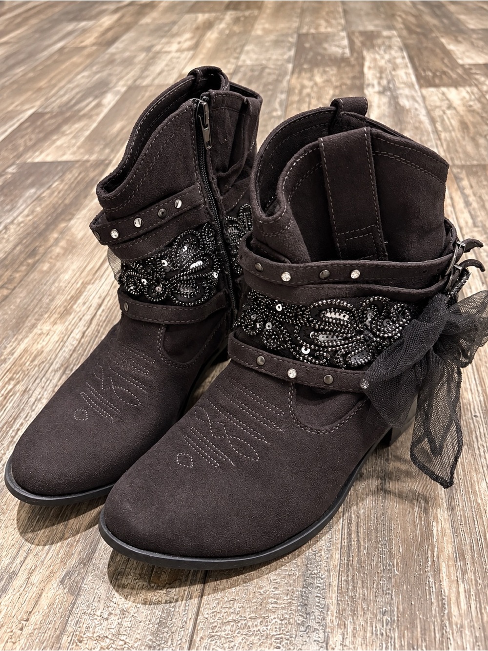 Not Rated Black Beaded Western-Style Ankle Boots with Bow